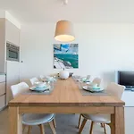 Апартаменты Cosy With Sea View In
