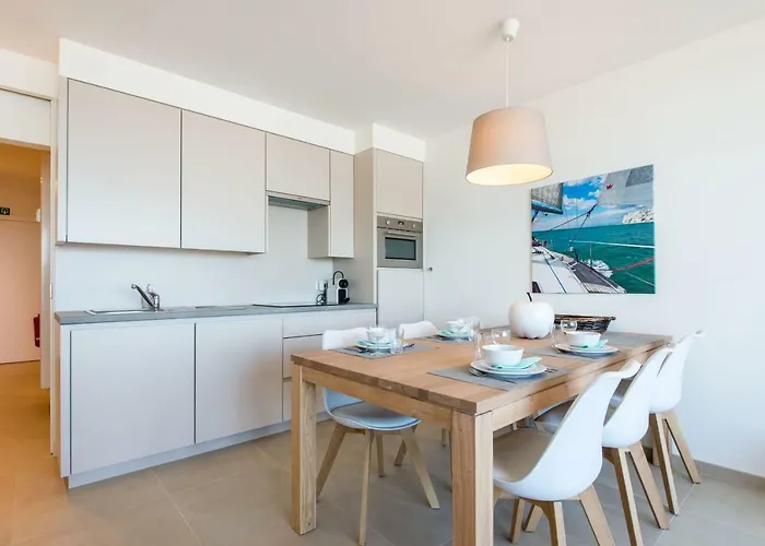 Apartment Cosy With Sea View In