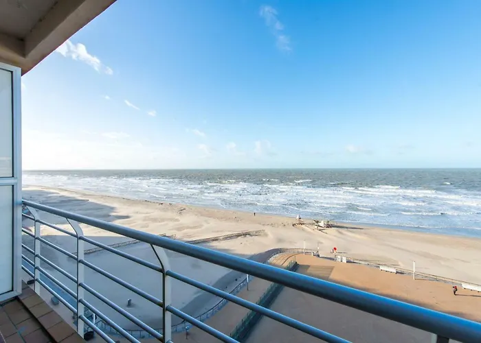 Cosy With Sea View In Apartment Ostende